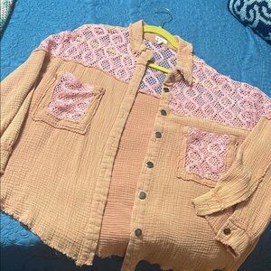 POL Boxy Tan and Pink Shirt